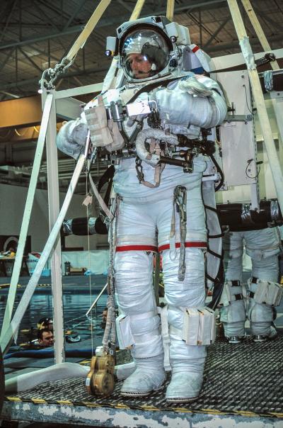 Astronaut Gernhardt